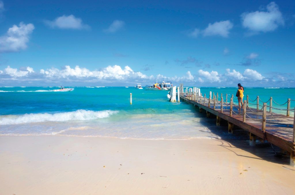 Las playas de Punta Cana se prestan a pasear y a la práctica deportiva