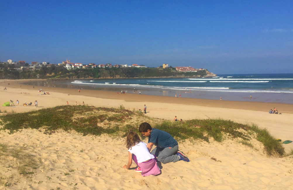 Playa suances viajes familia Cantabria