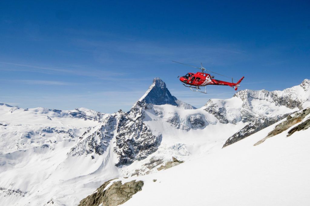 esquiar en zermatt, mejores estaciones esqui del mundo, viajes de esqui para mujeres