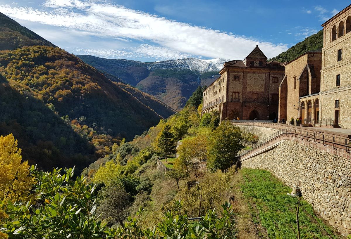monasterio de valvanera, ruta gastronomica la rioja, platos tipicos en la rioja