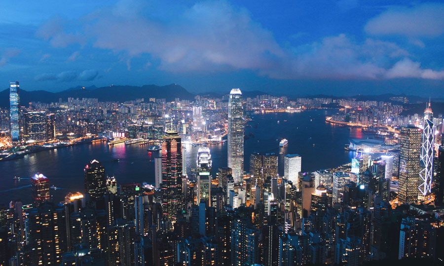 Vista de Hong Kong, una ciudad esencial en una vuelta al mundo
