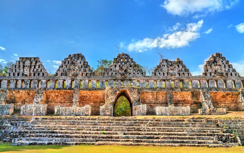 Casa de las Palomas del yacimiento maya de Uxmal (México). 