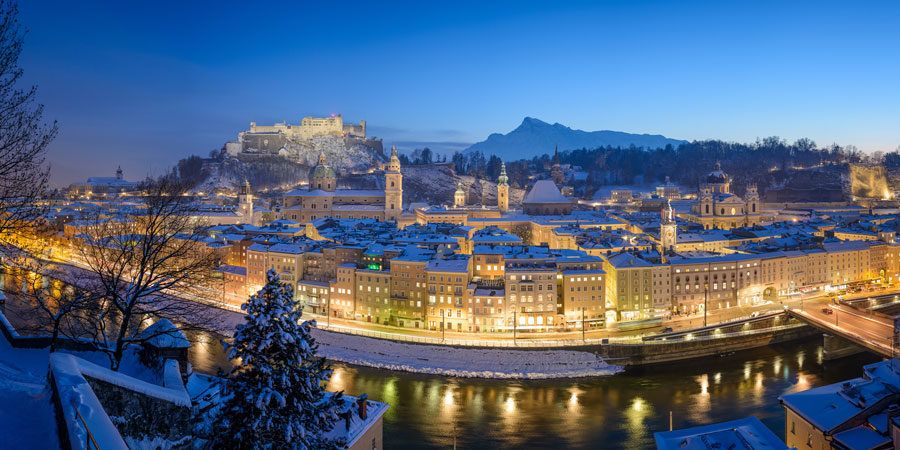 Panorámica de Salzburgo en invierno