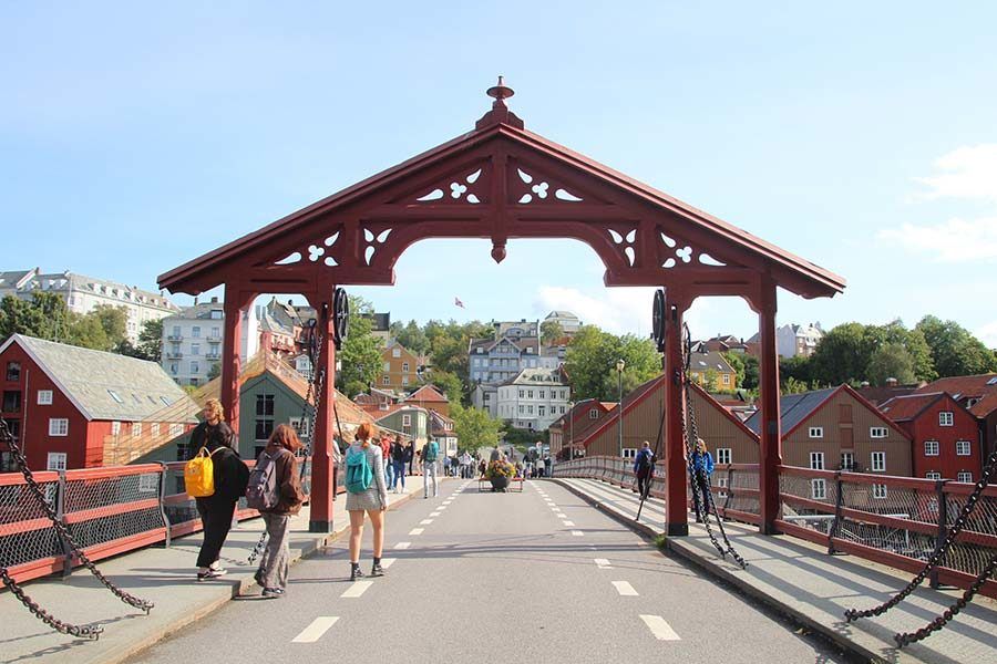 puente de trondheim, viaje a oslo, viaje a noruega