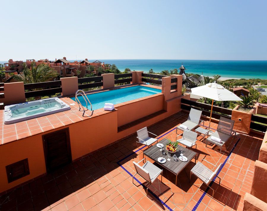 Viajes a Cadiz, hoteles de lujo, escapadas a la playa