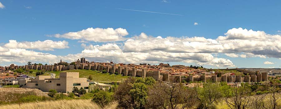 Vista de Ávila, una de las excursiones desde Madrid que no defrauda