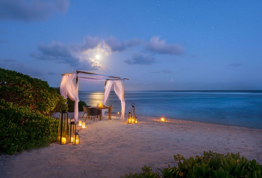 cenas románticas en isla Mauricio