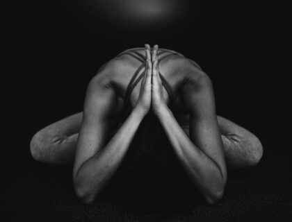 yoga abuso secual o de poder