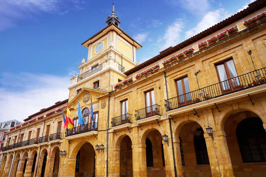 Ayuntamiento de Oviedo. 