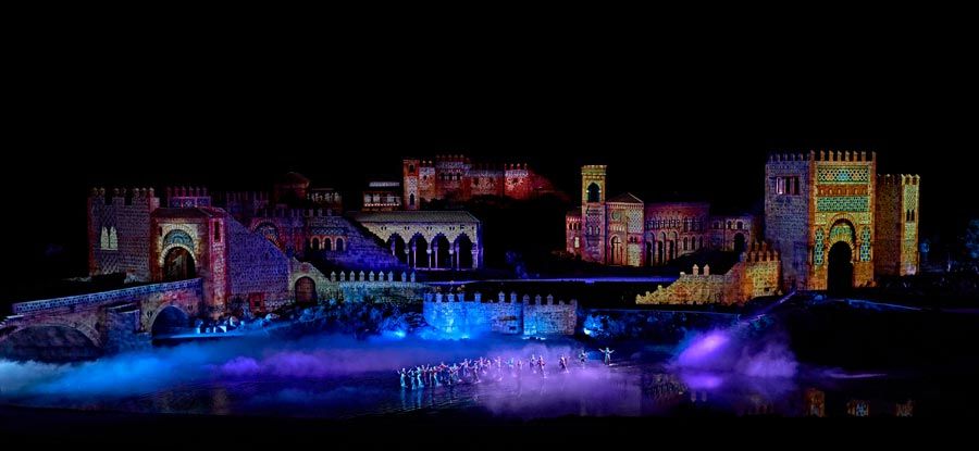 Escena del espectáculo nocturno El sueño de Toledo
