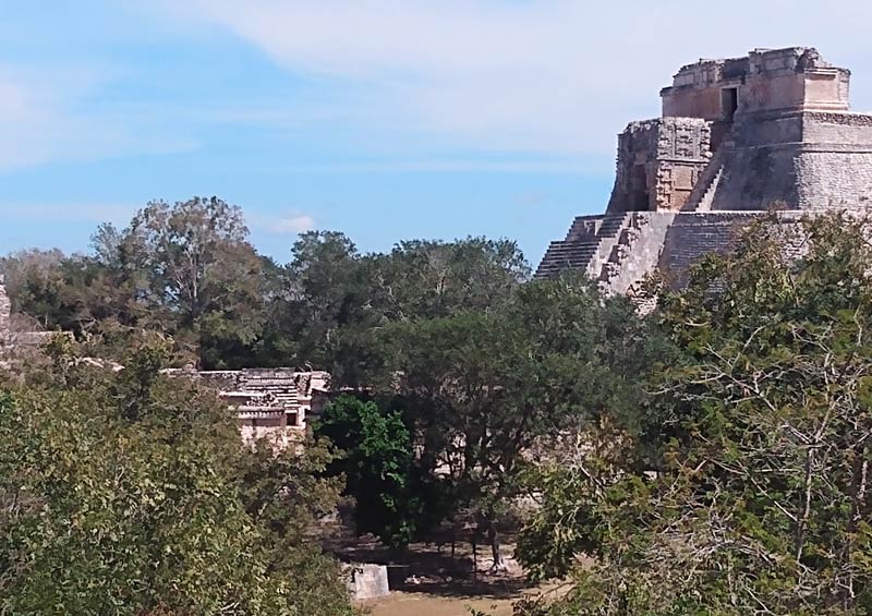Pirámide de las ruinas de Uxmal, una excursión desde Mérida