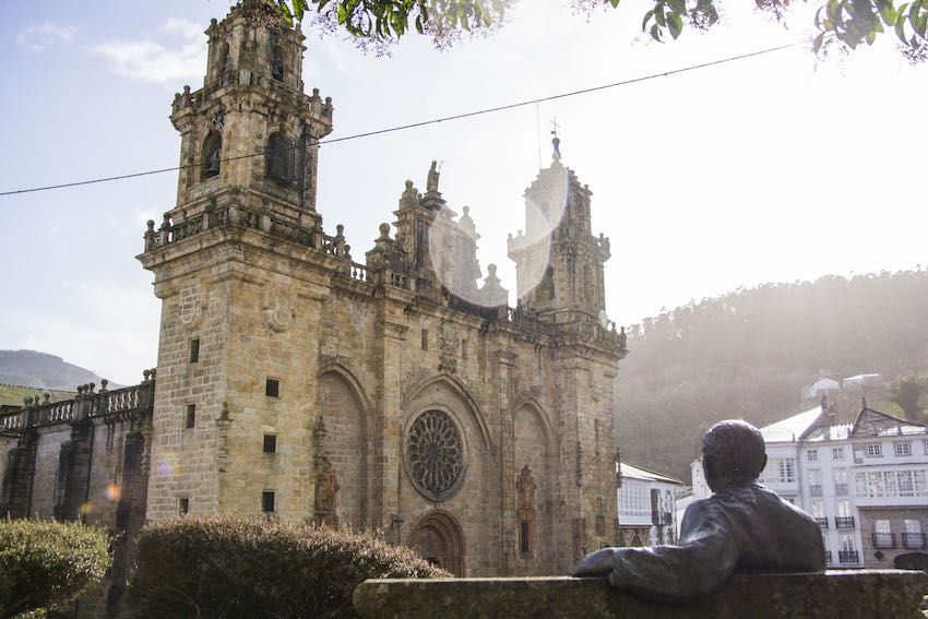Catedral de Mondoñedo, uno de los lugares que hay que ver en lugo provincia