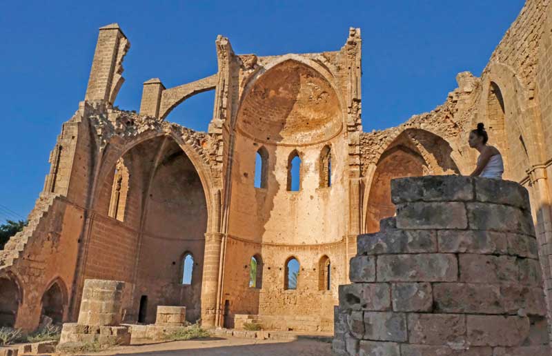 ruinas iglesia Iglesia de San Jorge de los Griegos