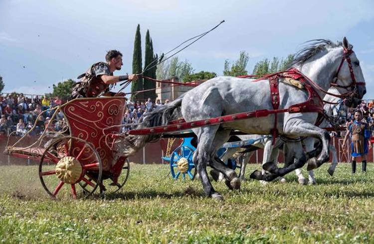 Carro romano en el circo.