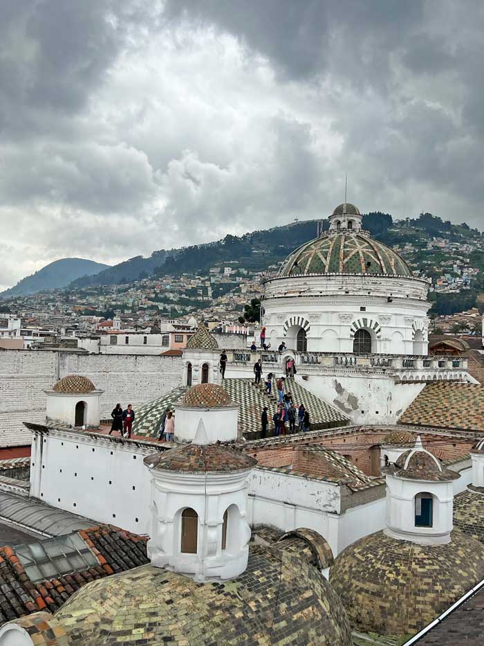 Cúpulas de la catedral de Quito
