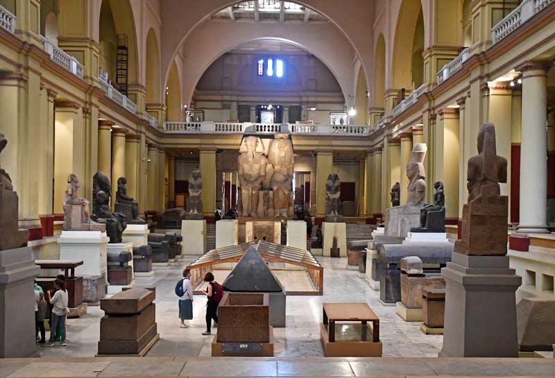 Sala central del Museo Egipcio de El Cairo