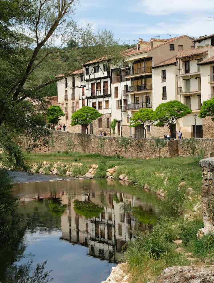 Covarrubias, uno de los pueblos más bonitos de España.