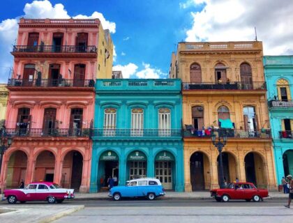 Casas de colores en La Habana.