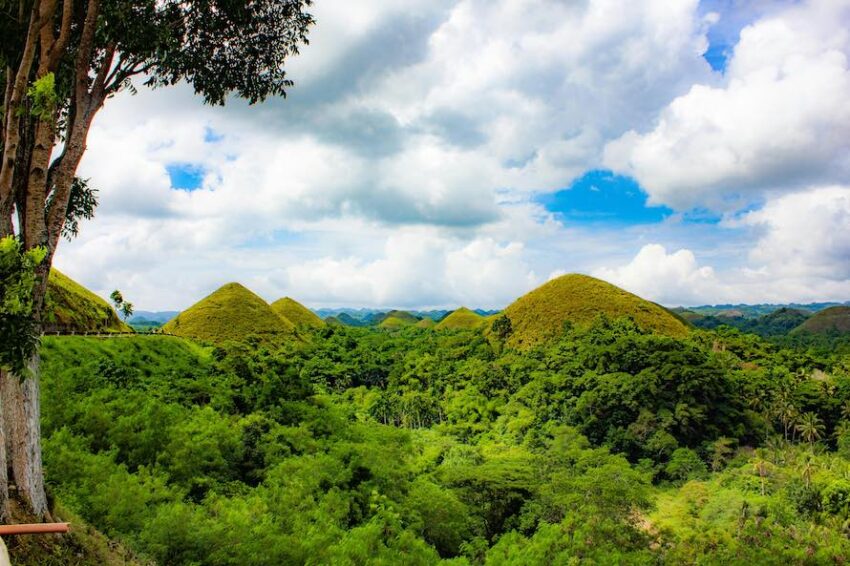 Chocolate Hills, una de las maravillas de la isla de Bohol.