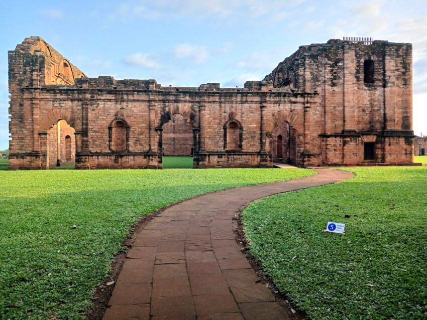 Misión Jesuítica Guaraní Jesús de Tavarangüé